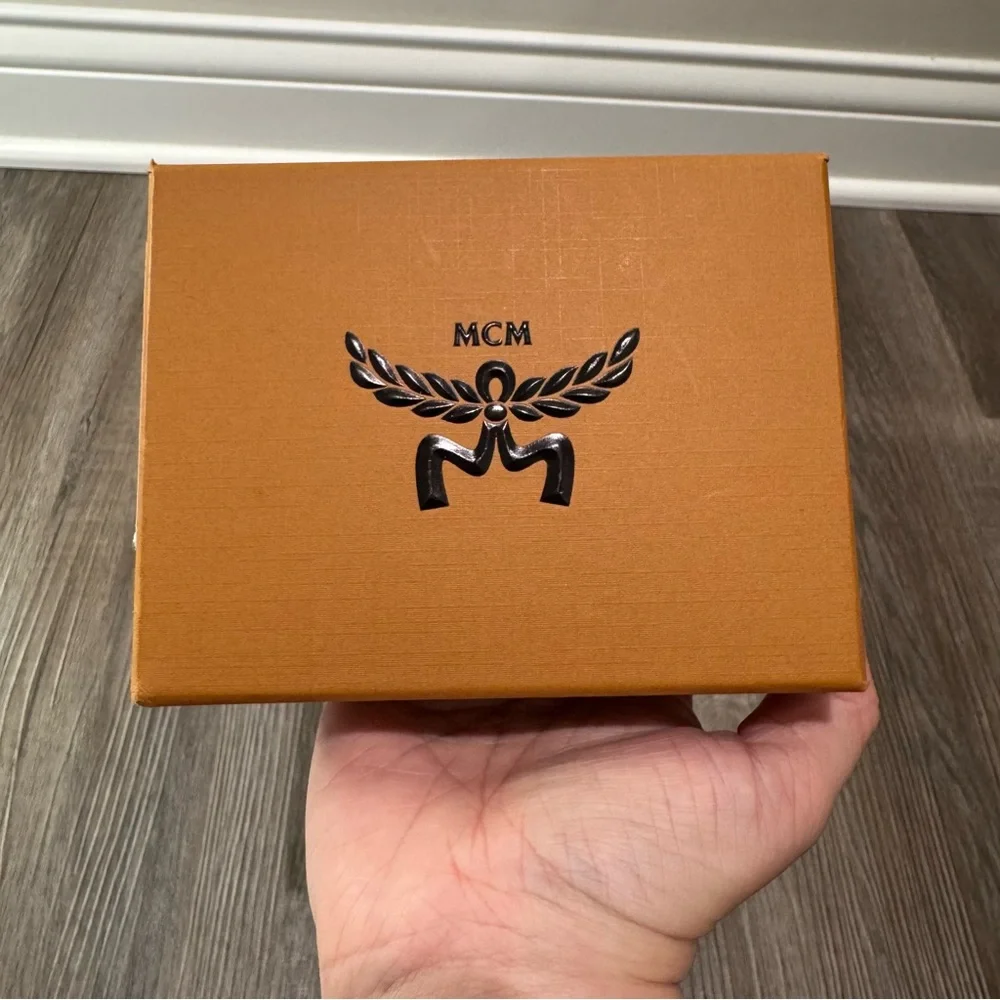 MCM Logo Himmel Lauretos Canvas Card Case Wallet in Lemon Gold